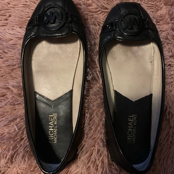 Michael Kors Lillie logo ballet flat - Picture 1 of 4